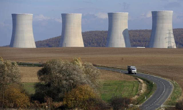 Pierwsza elektrownia jądrowa w Polsce ruszy w 2022 r.
